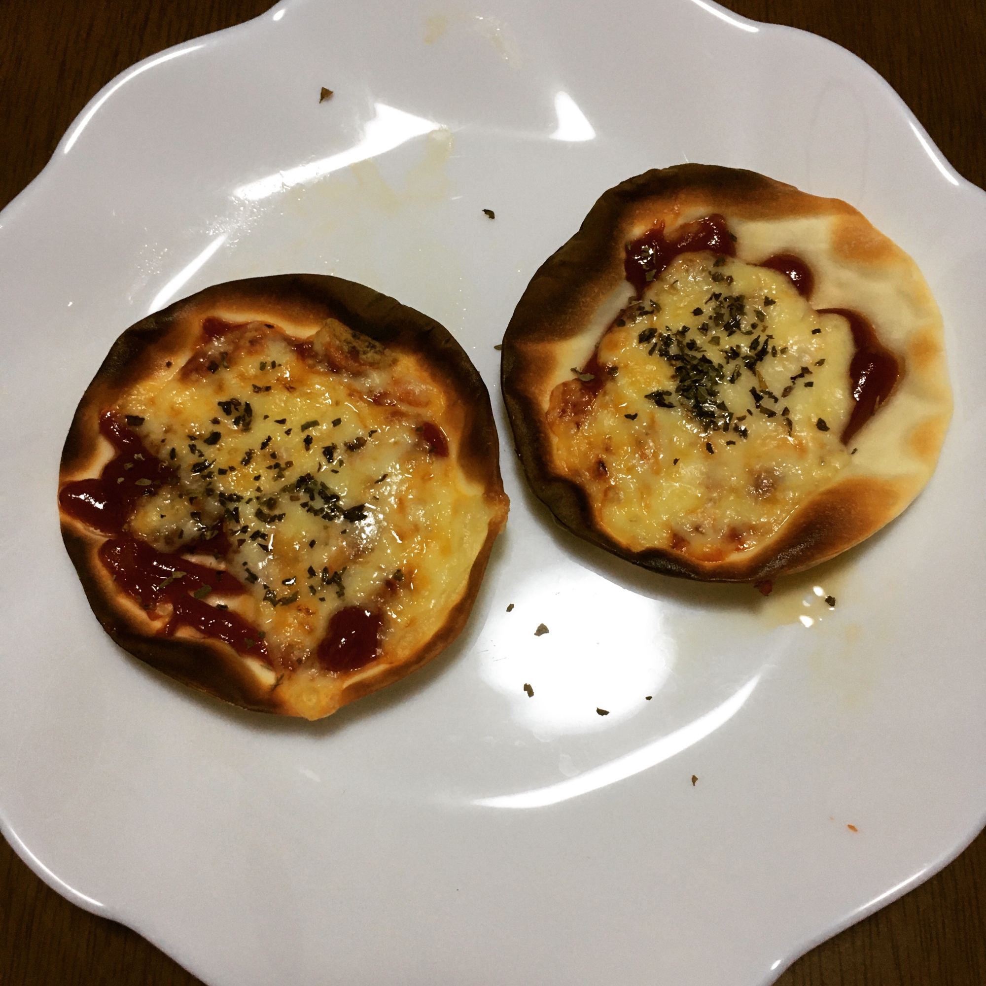 餃子の皮で作るピザ