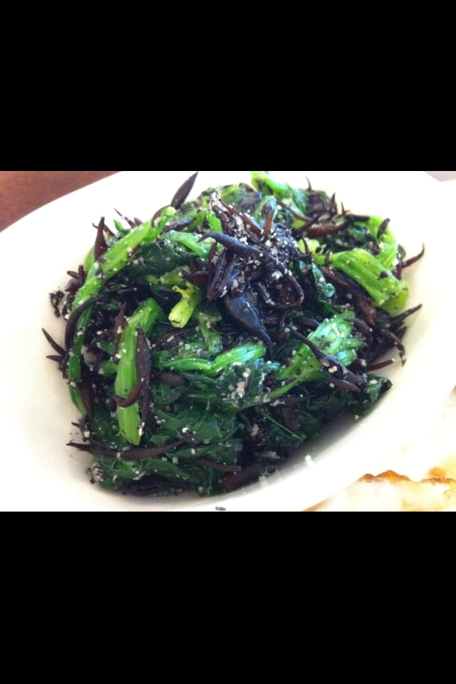 ほうれん草とひじきのお手軽おひたし レシピ・作り方 by ぴーちゃん