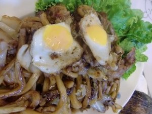 目玉あり焼きうどん☆