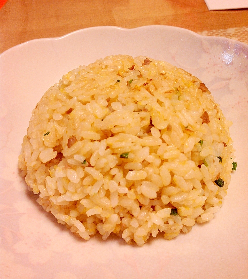 余った餃子のあんでチャーハン