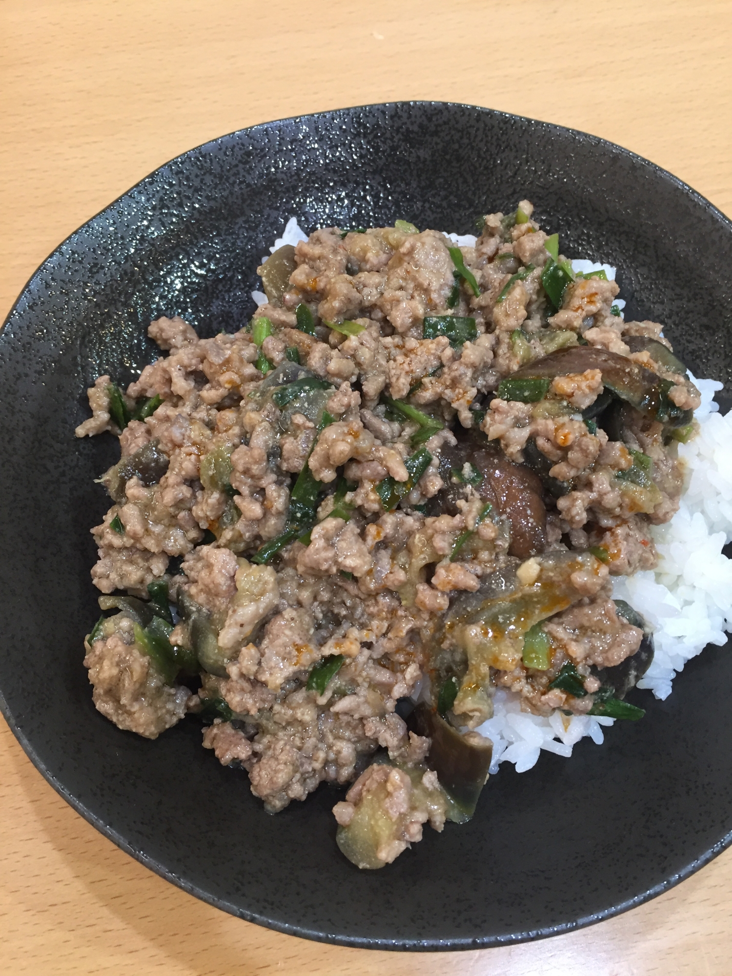 麻婆茄子丼