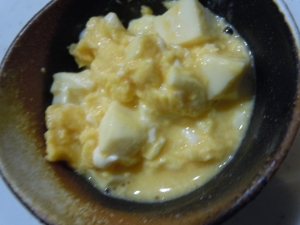 和風☆豆腐卵のチーズ醤油炒め