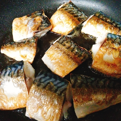 塩サバの酒蒸し焼き