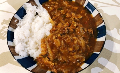 カツオなまり節と夏野菜のカレー