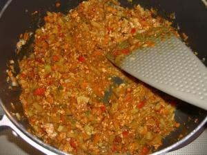 野菜たっぷり簡単市販カレールーで　ドライカレー