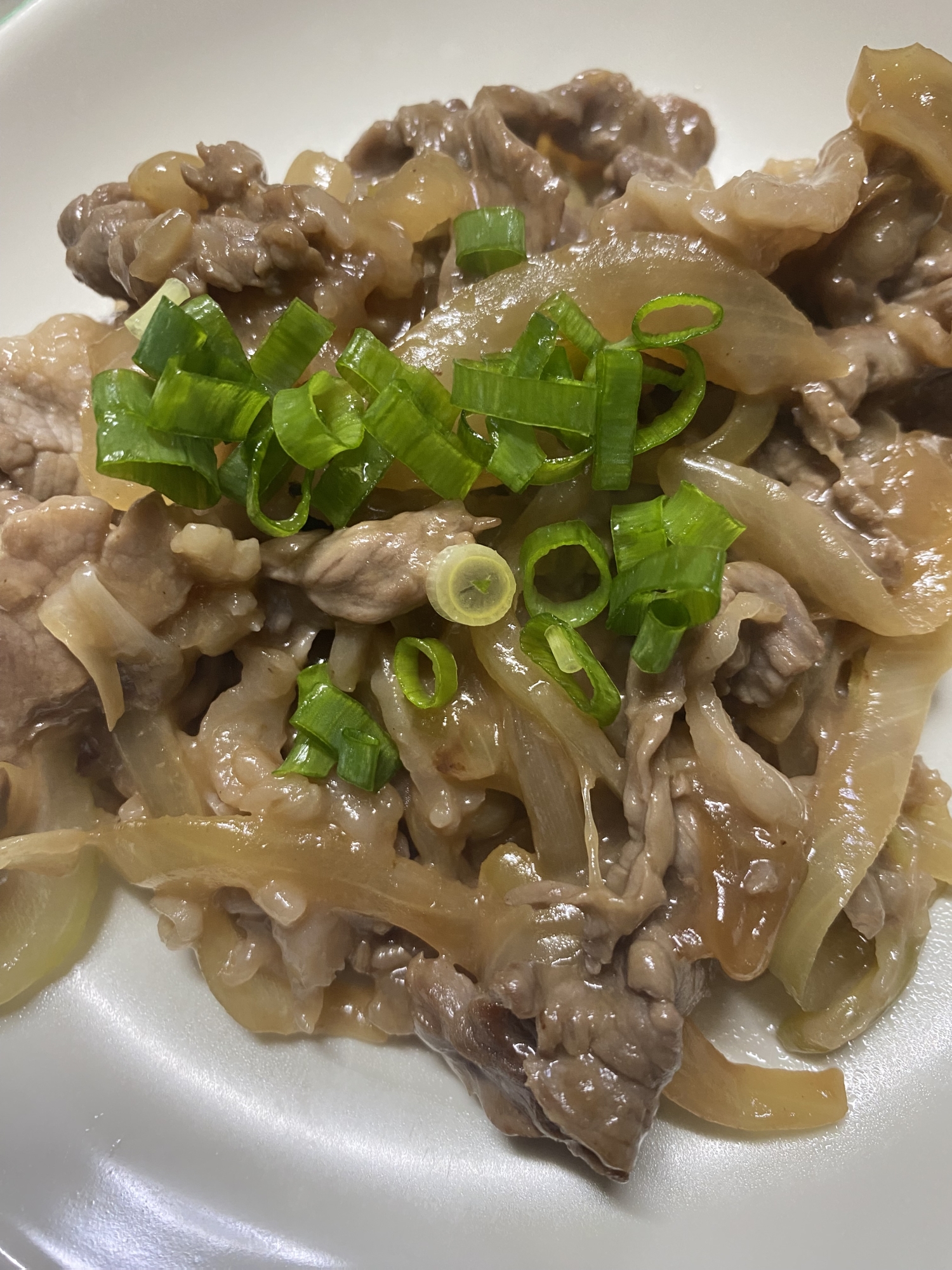 牛肉と玉ねぎのレモン炒め