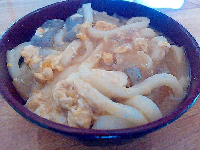 残り物リメイク！簡単牛すじ味噌煮込みうどん