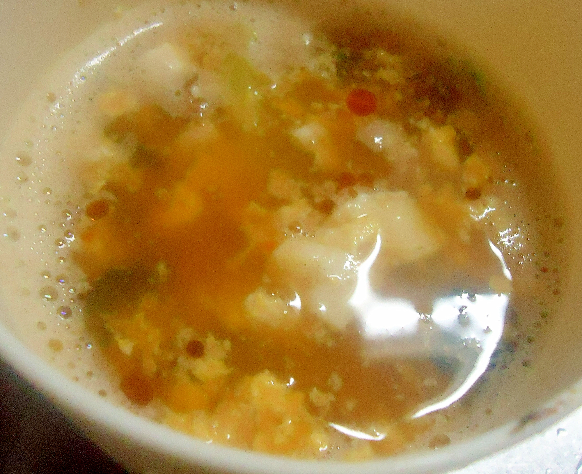 ピリ辛たまごスープ