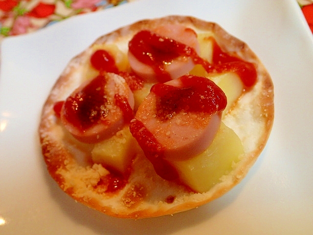 餃子の皮で　じゃが芋と魚二ソのおつまみ♬