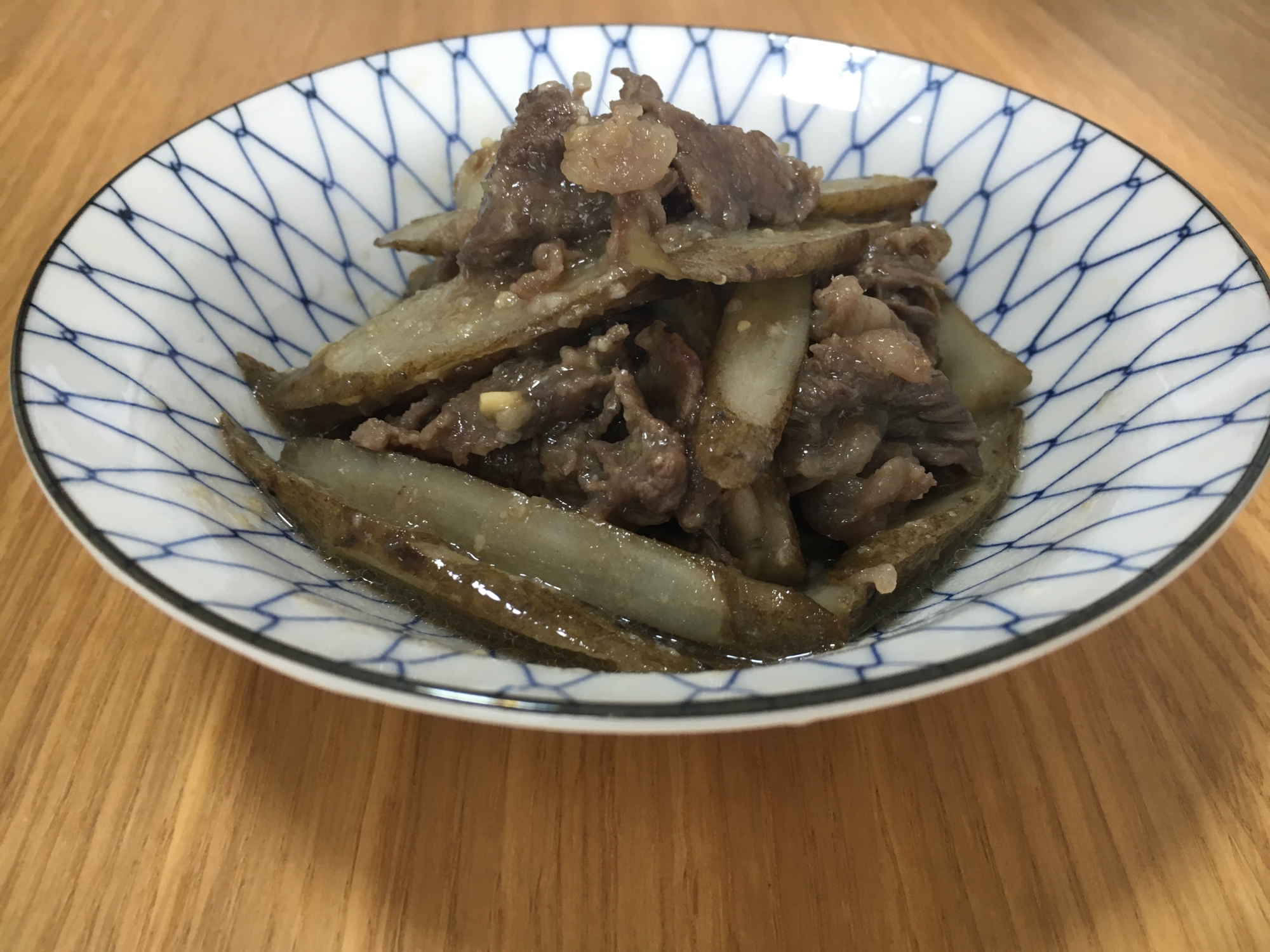 ご飯が進む！牛肉とごぼうの生姜煮！