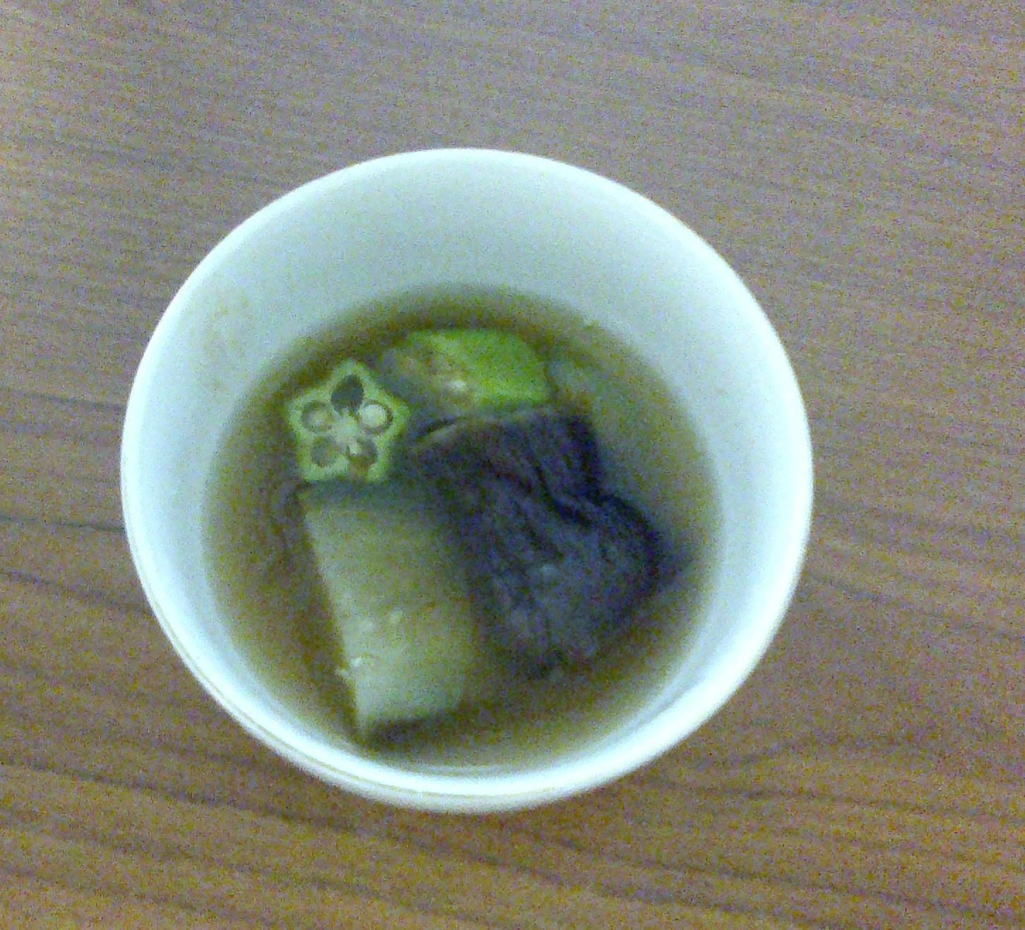 オクラとなす味噌汁