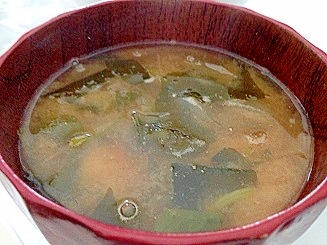 ☆ゆずコショウでおいしいワカメの味噌スープ（味噌汁