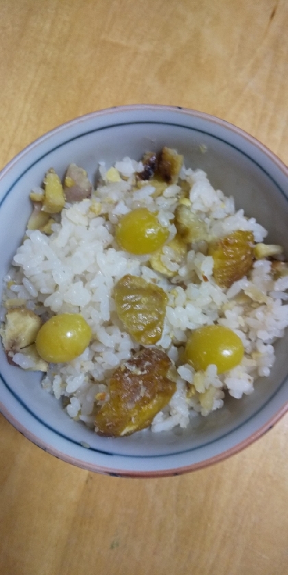 秋の味覚、ギンナンご飯