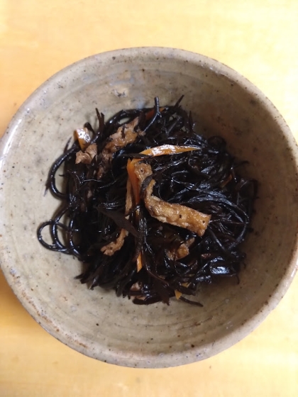 普通のひじきの煮物
