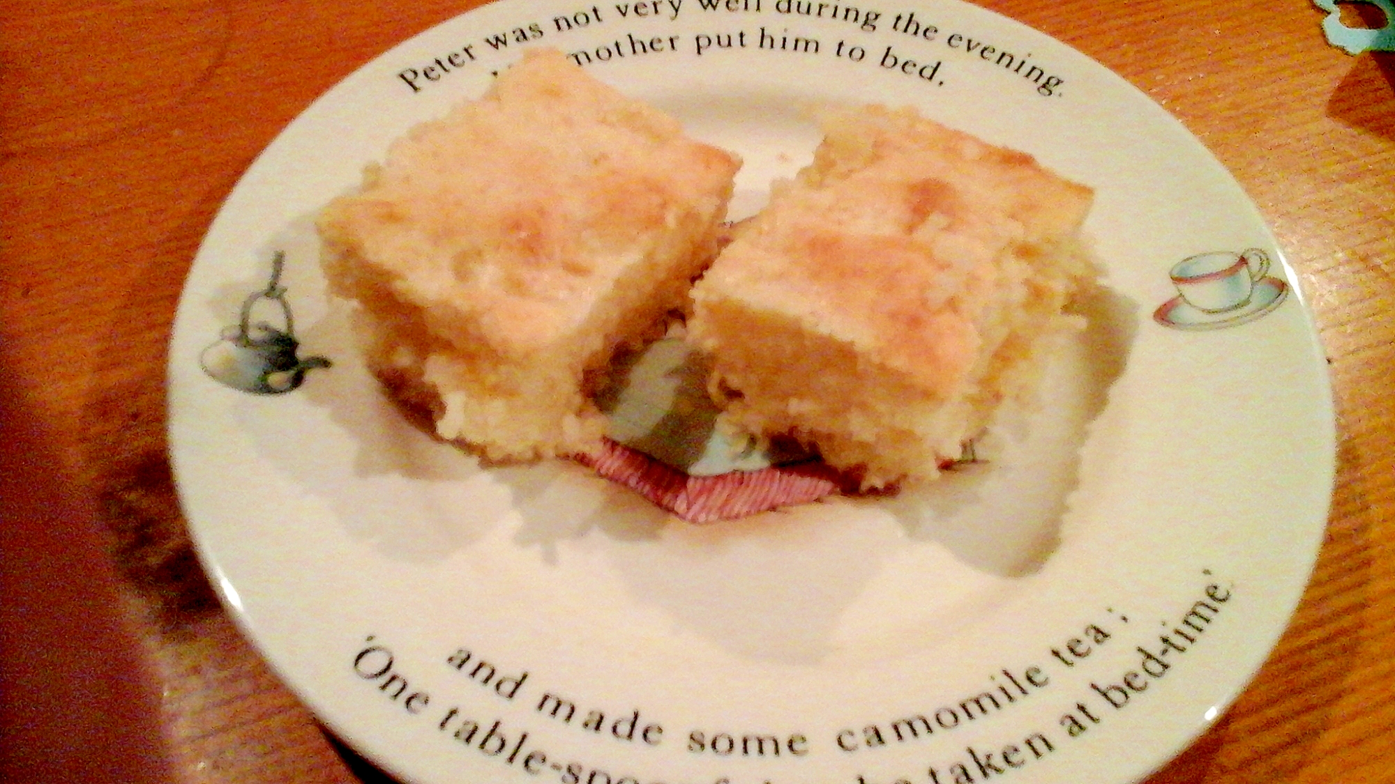 ココナッツとパイナップルのケーキ レシピ 作り方 By 楽々6107 楽天レシピ