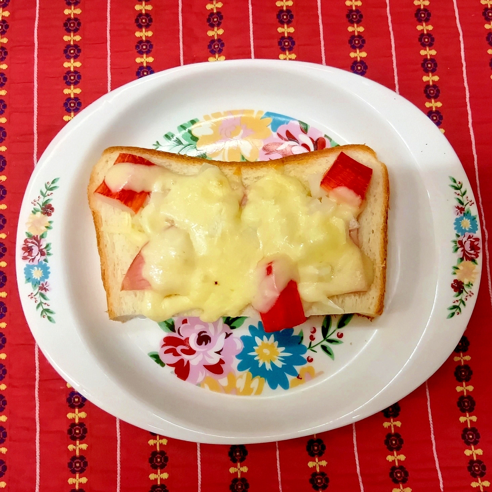 カニカマピザトーストその4