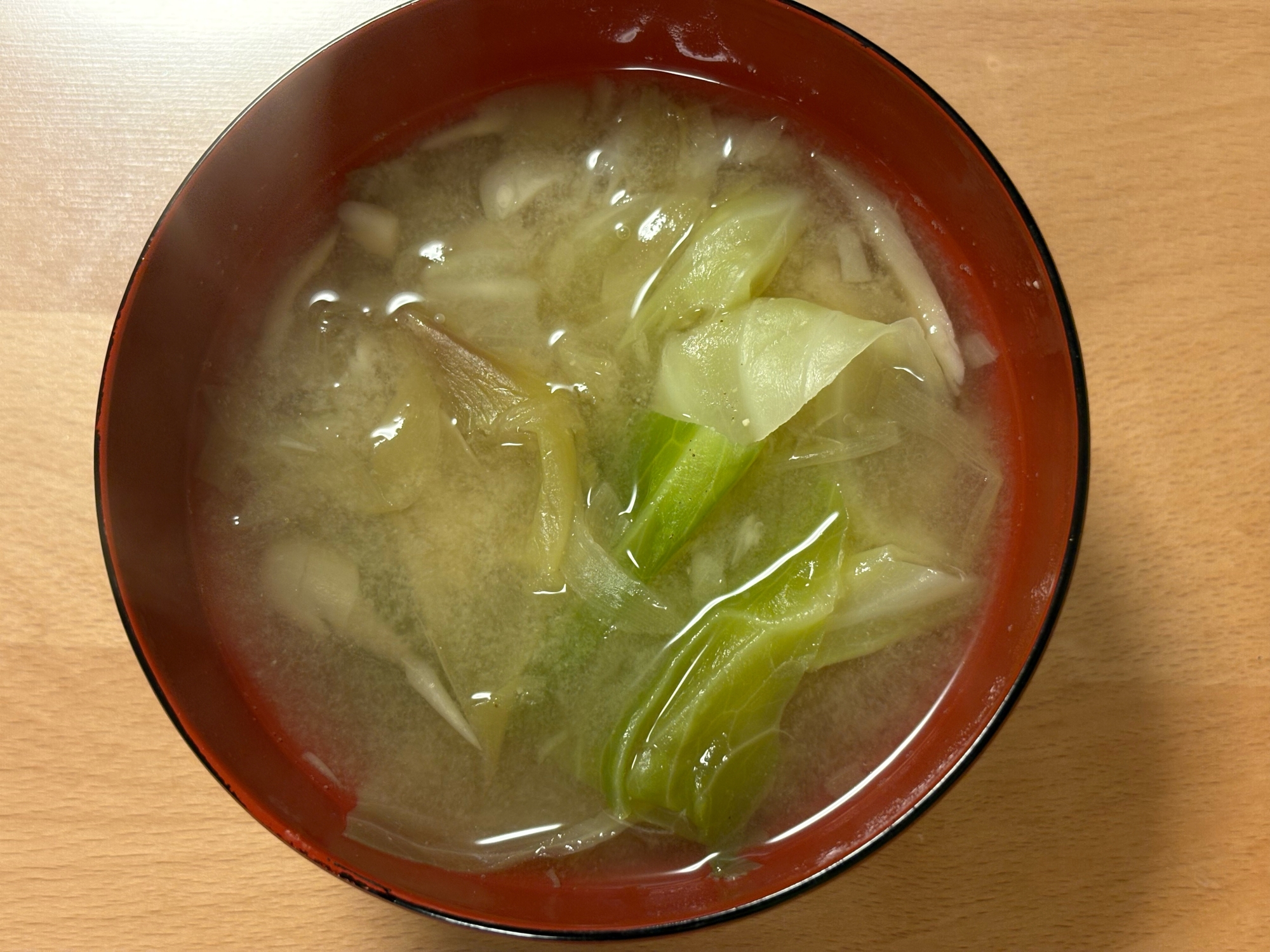 キャベツとみょうがの味噌汁