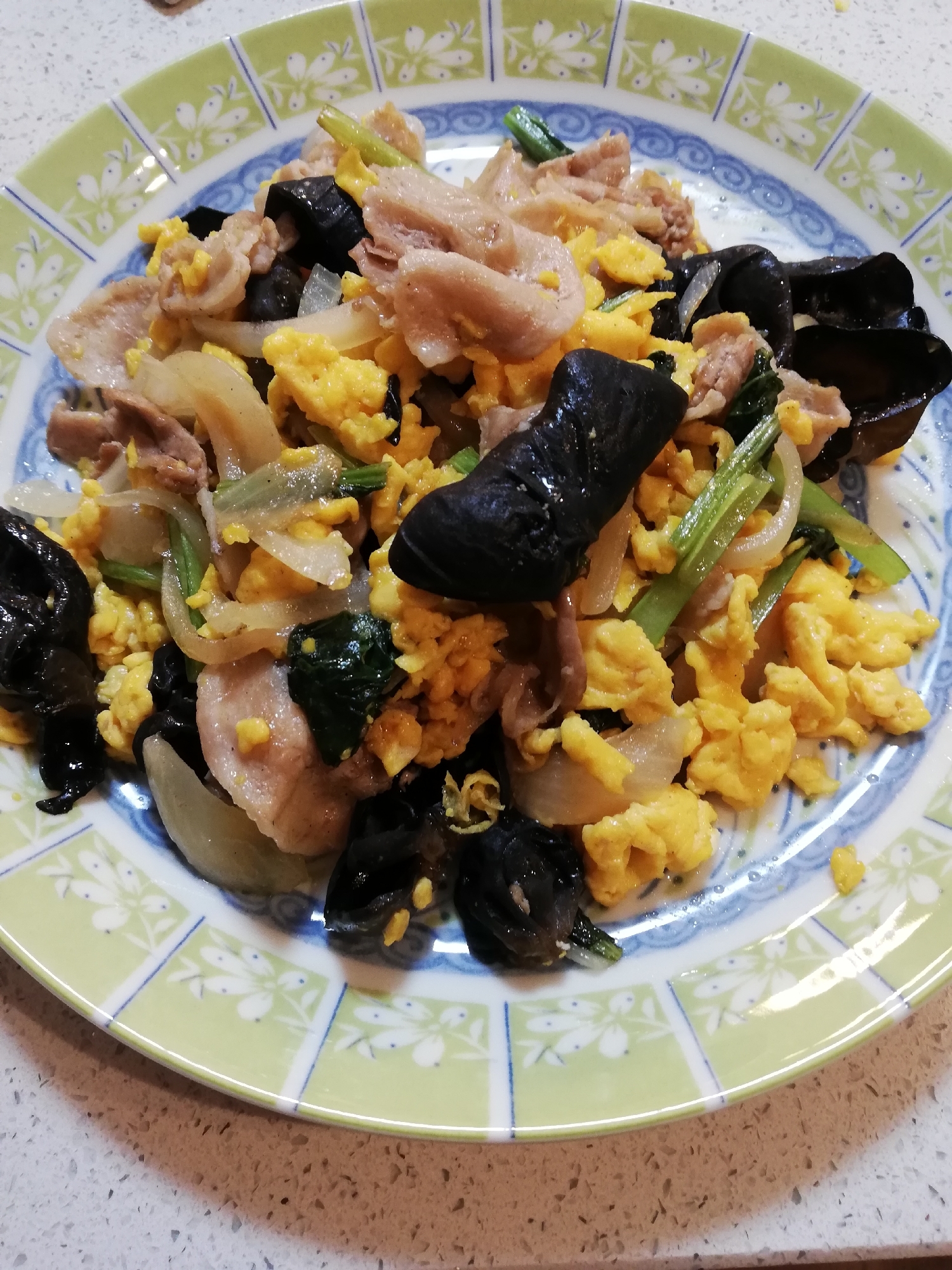 簡単 パパ飯 豚肉ときくらげの炒めもの レシピ 作り方 By Souskema 楽天レシピ