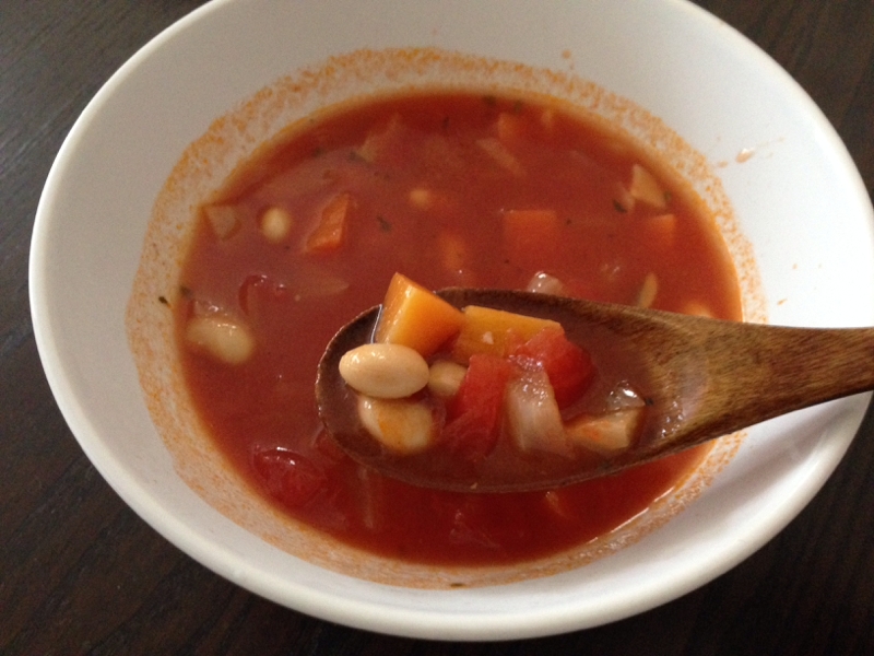 大豆と野菜のトマトスープ
