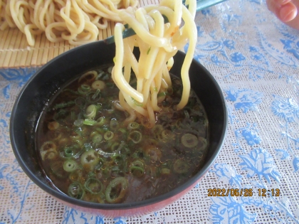 ネギたっぷり☆ピリ辛ざるラーメン