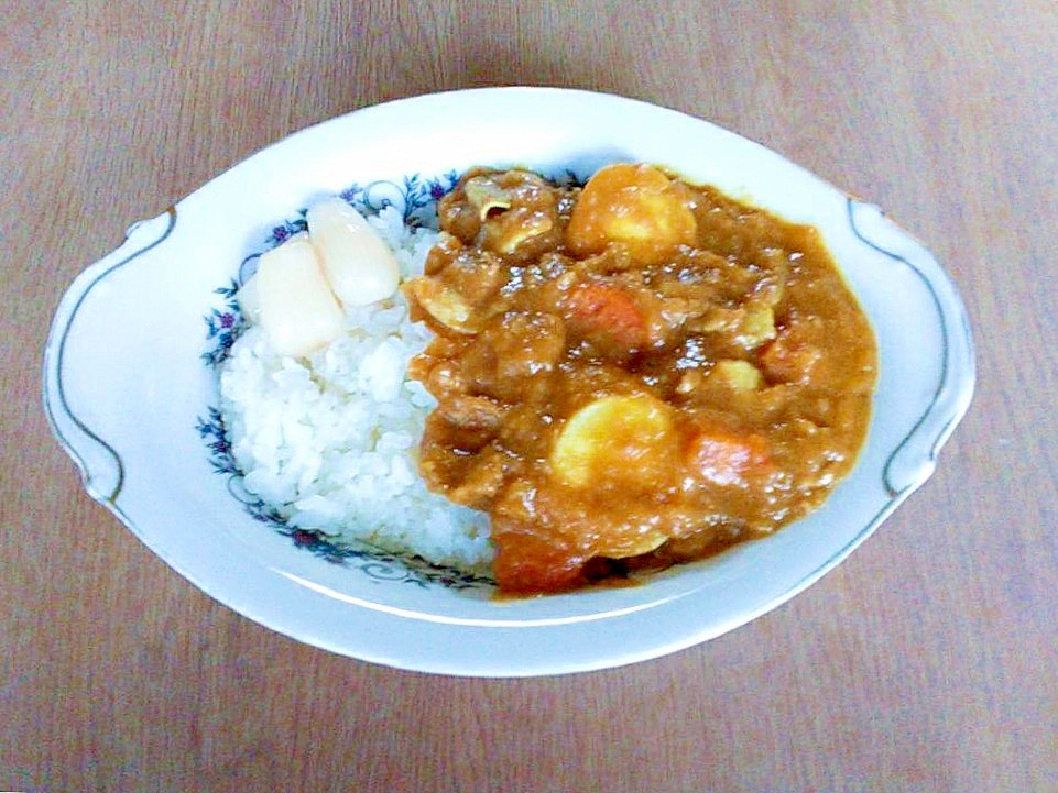 レトルトカレーで薩摩芋と豚肉のカレー