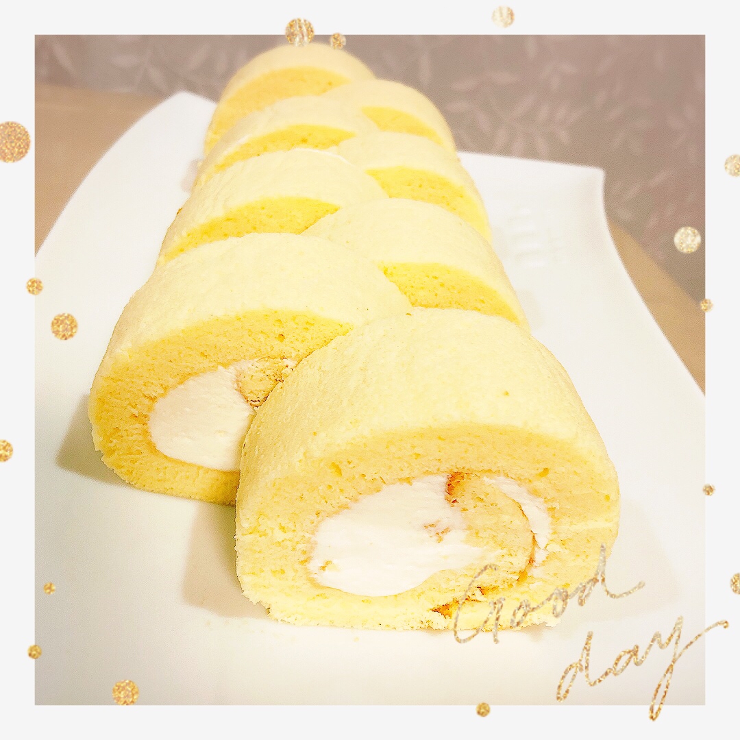 シフォン生地のロールケーキ レシピ 作り方 By Maya 楽天レシピ シフォン生地のロールケーキ レシピ 作り方 By Maya 楽天レシピ