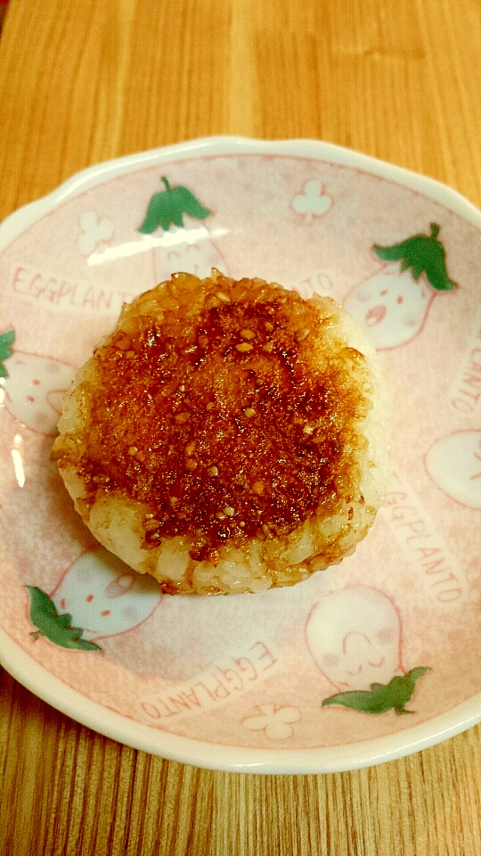 子どものおやつに お団子風焼おにぎり レシピ 作り方 By ゆりいか 楽天レシピ 子どものおやつに お団子風焼おにぎり レシピ 作り方 By ゆりいか 楽天レシピ