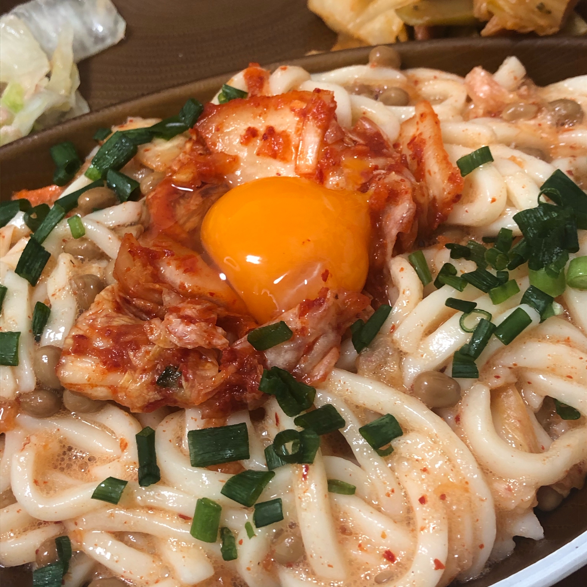 ぱぱっと済ませたいお昼に！！納豆キムチうどん