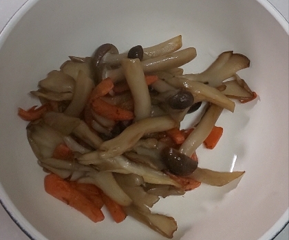 きのことにんじん炒め