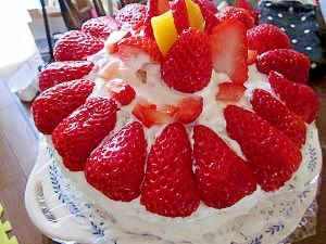 イチゴ☆　バースデーケーキ