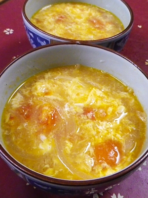 超簡単、トマト玉ねぎ卵スープ