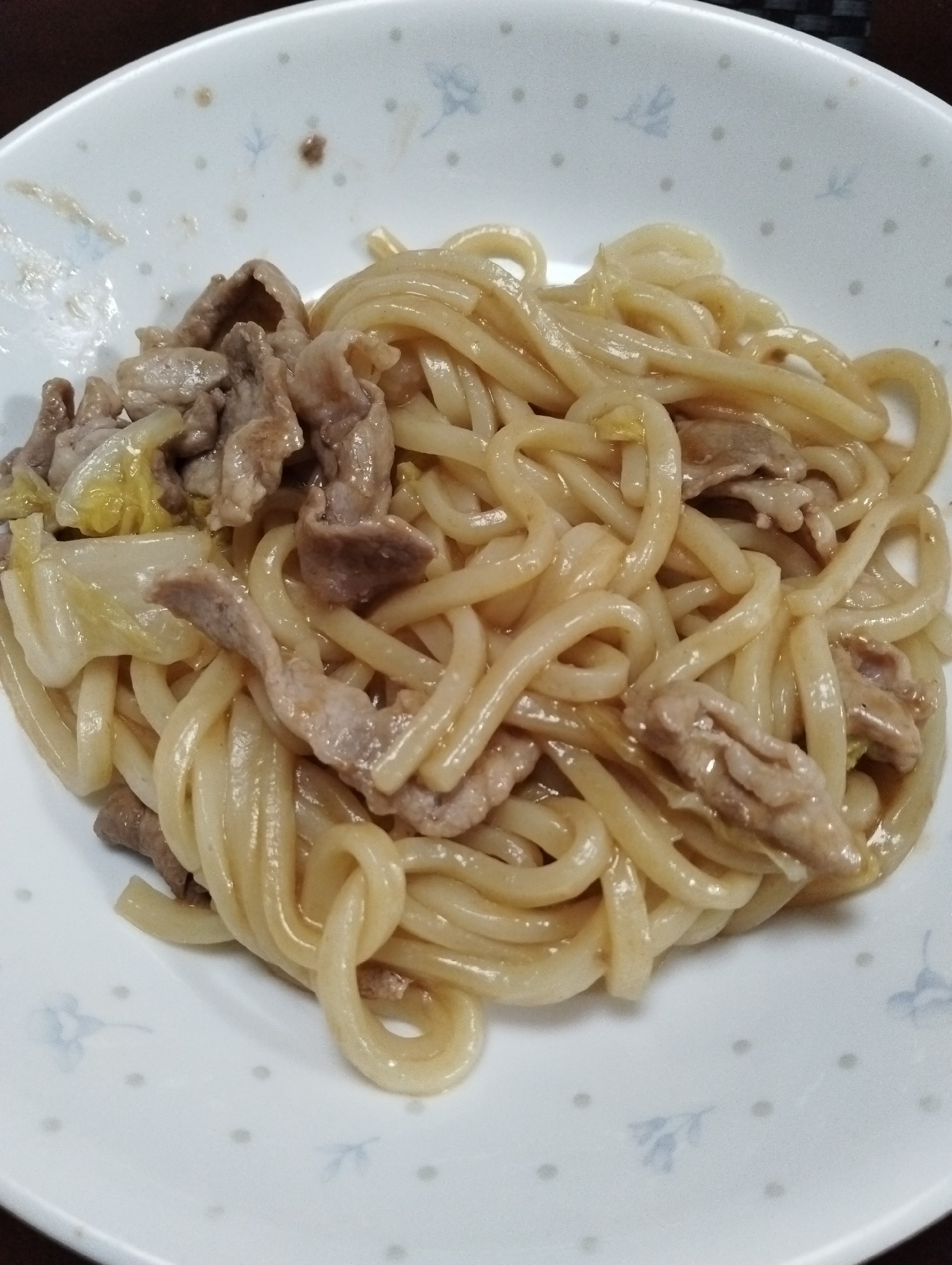 白菜と豚肉のソース焼きうどん