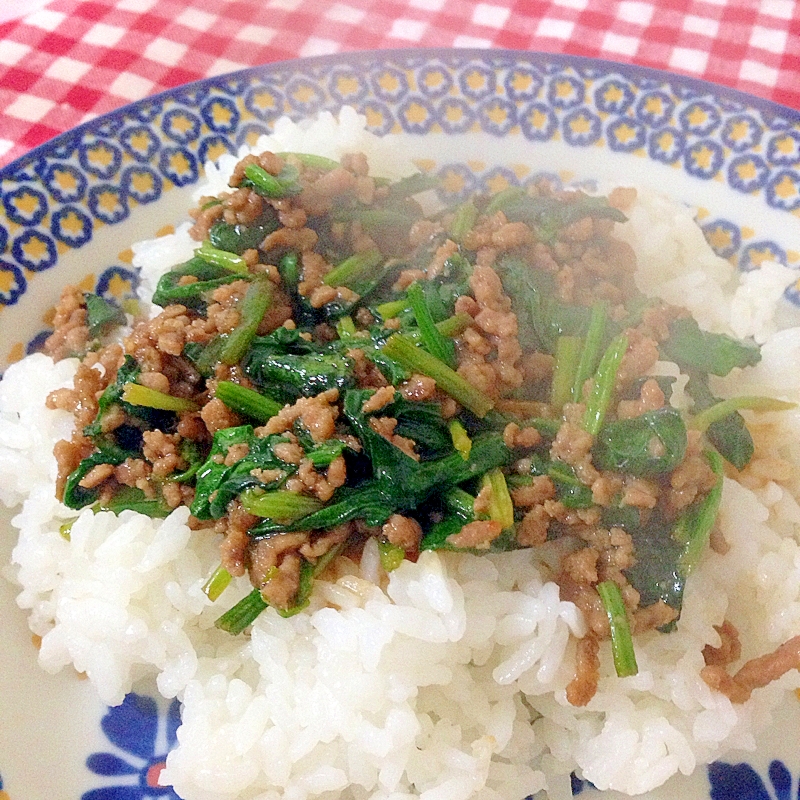 簡単！ひき肉とほうれん草炒め☆