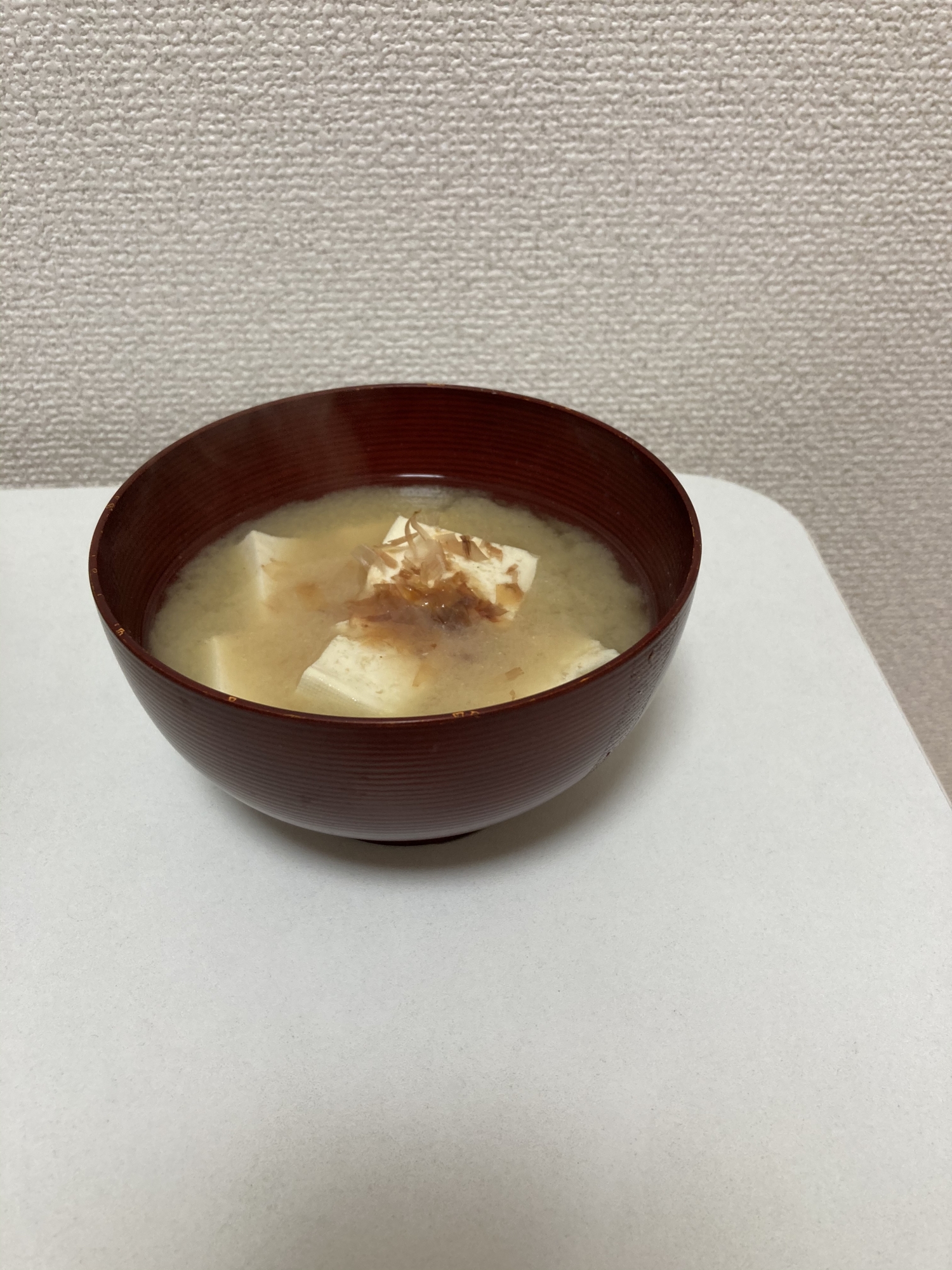 出汁のきいた豆腐の味噌汁
