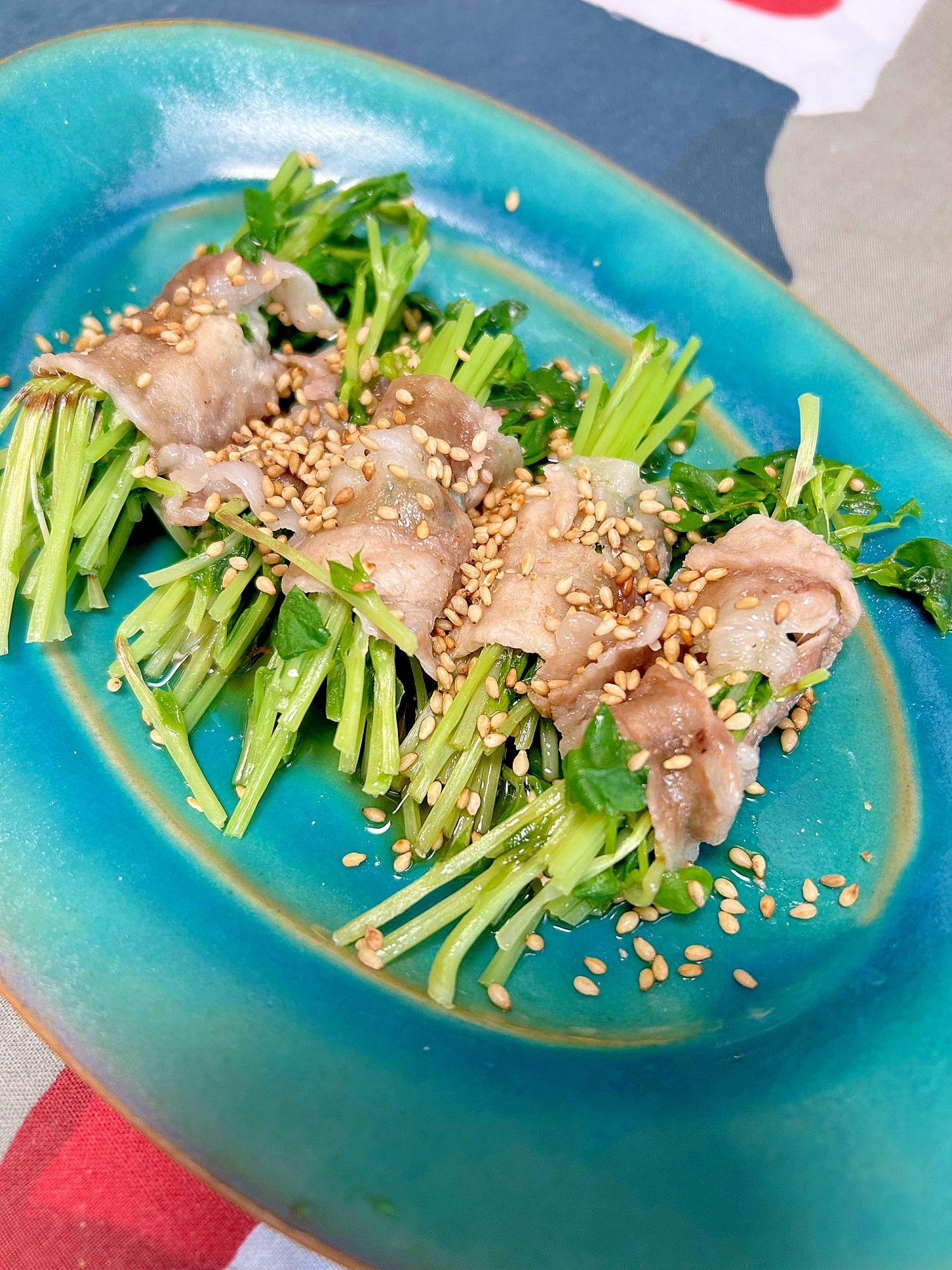レンチンで簡単おつまみ★豆苗の豚バラ巻きのポン酢
