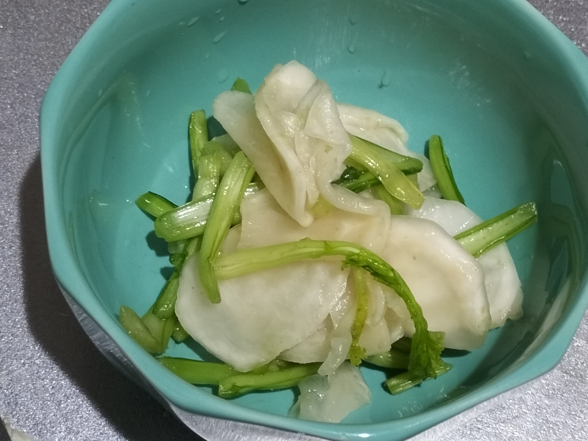 うめこぶ Amazon.co.jp: 不二の梅こぶ茶飴 60g 4個セット 梅こぶ茶味