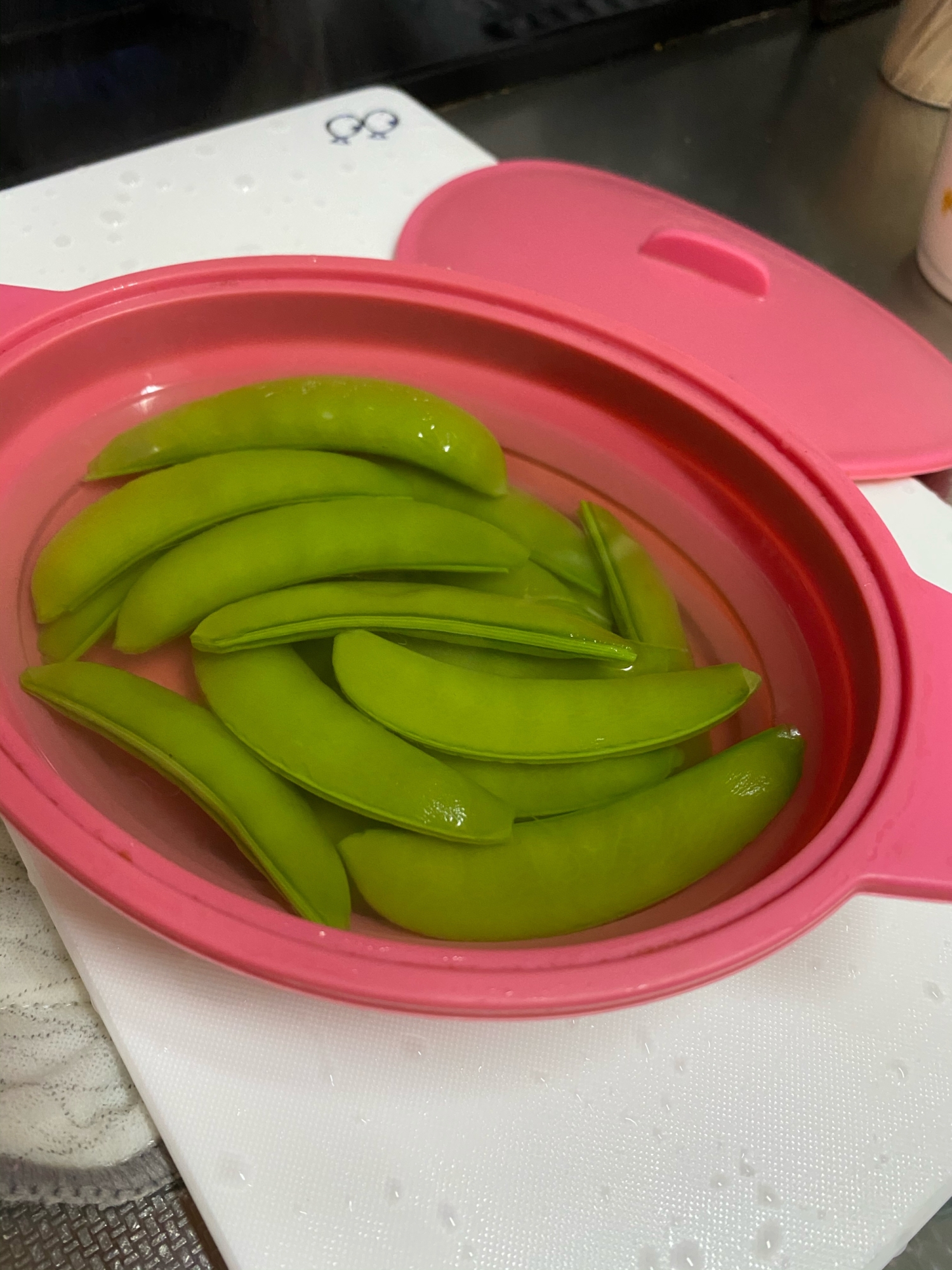 幼児食　柔らかいスナップえんどう