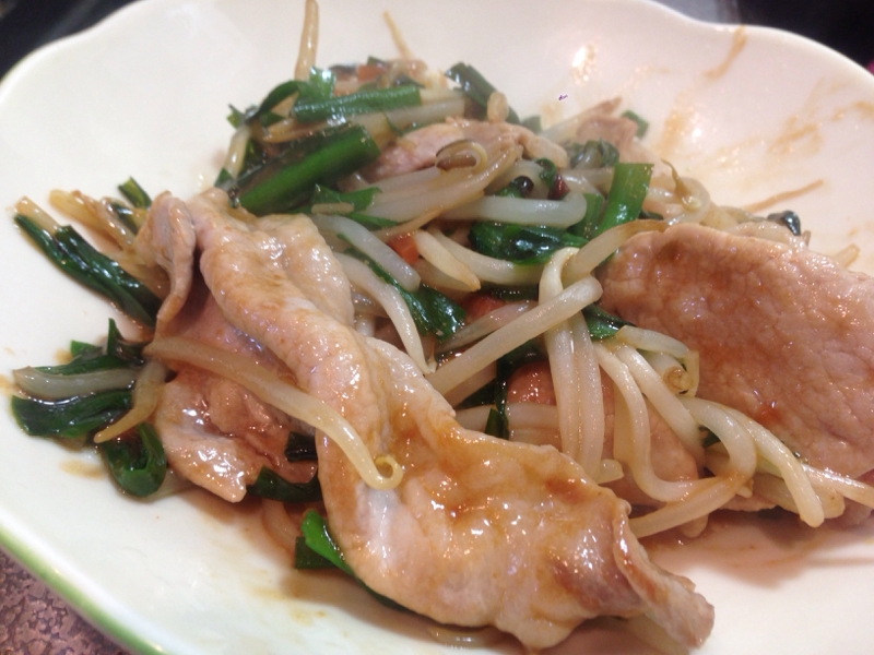 ロース豚ともやしニラ味噌炒め レシピ 作り方 By も じ 楽天レシピ