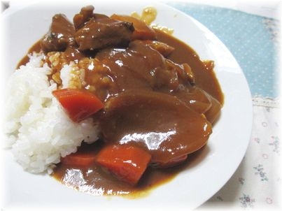 よ～く煮込んでお野菜がほとんどとろけたカレー！　と～ても美味しかったです（ｖｖ）　たっぷり作ったので残りカレーが楽しめそうです～♪　ごちそうさま＾＾*