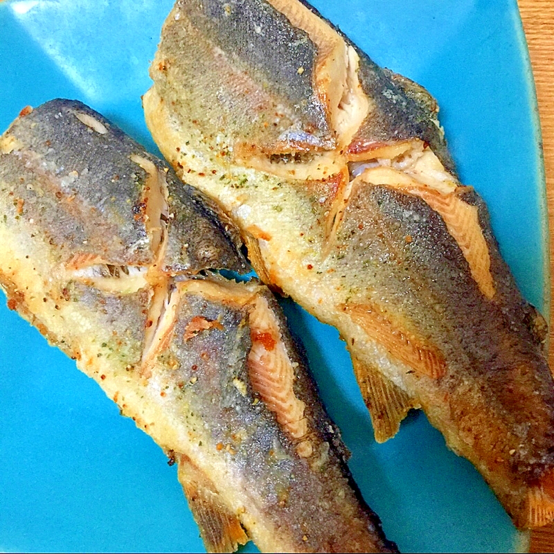 簡単！魚の丸ごと揚げ焼き♡