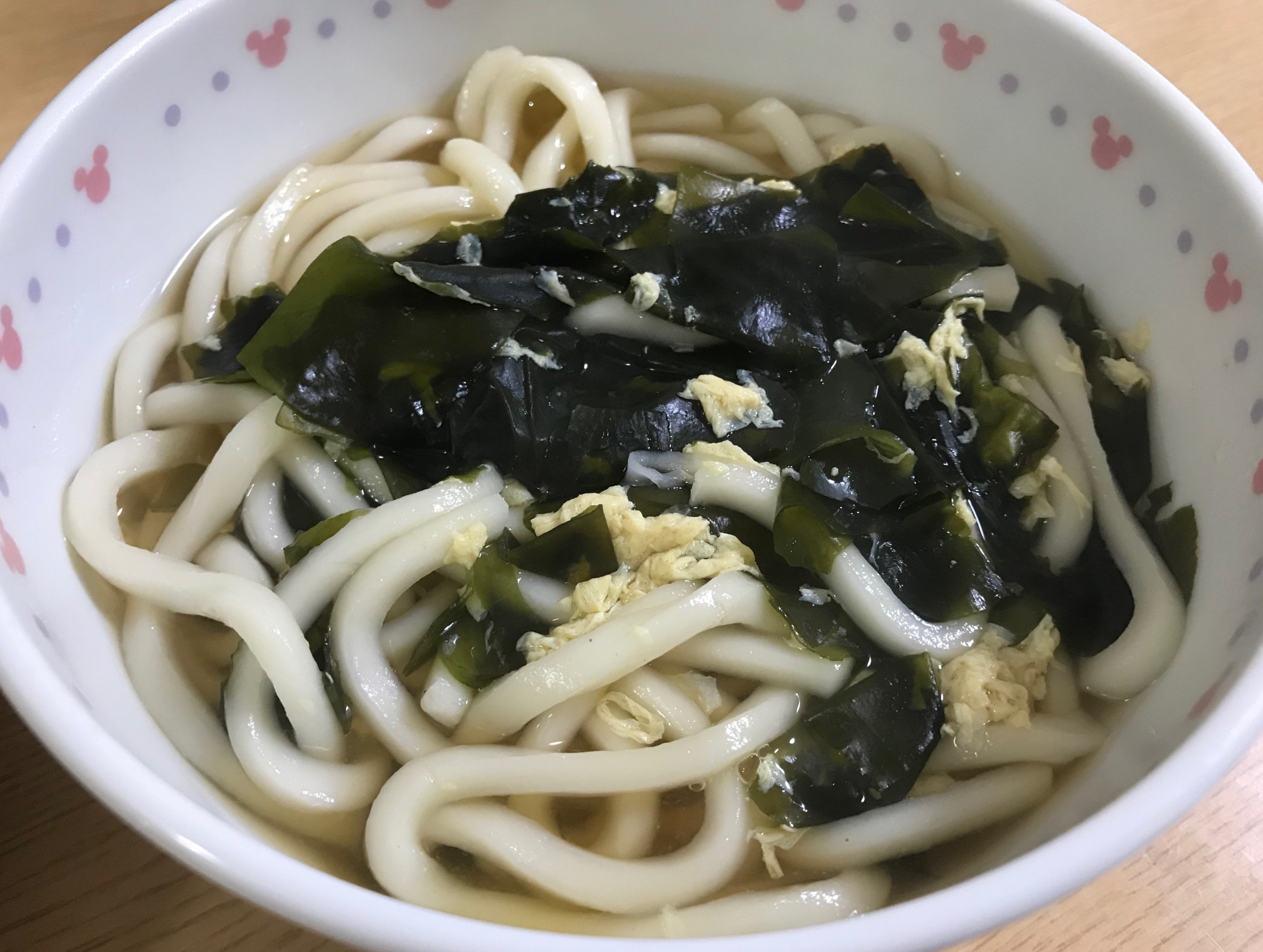 ワカメとかきたまうどん