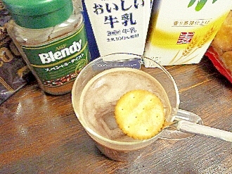 アイス♡クラッカー入♡カフェモカ酒