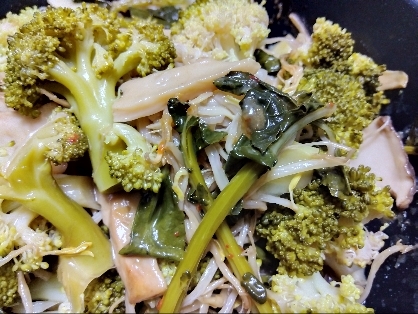 ブロッコリーとツナ