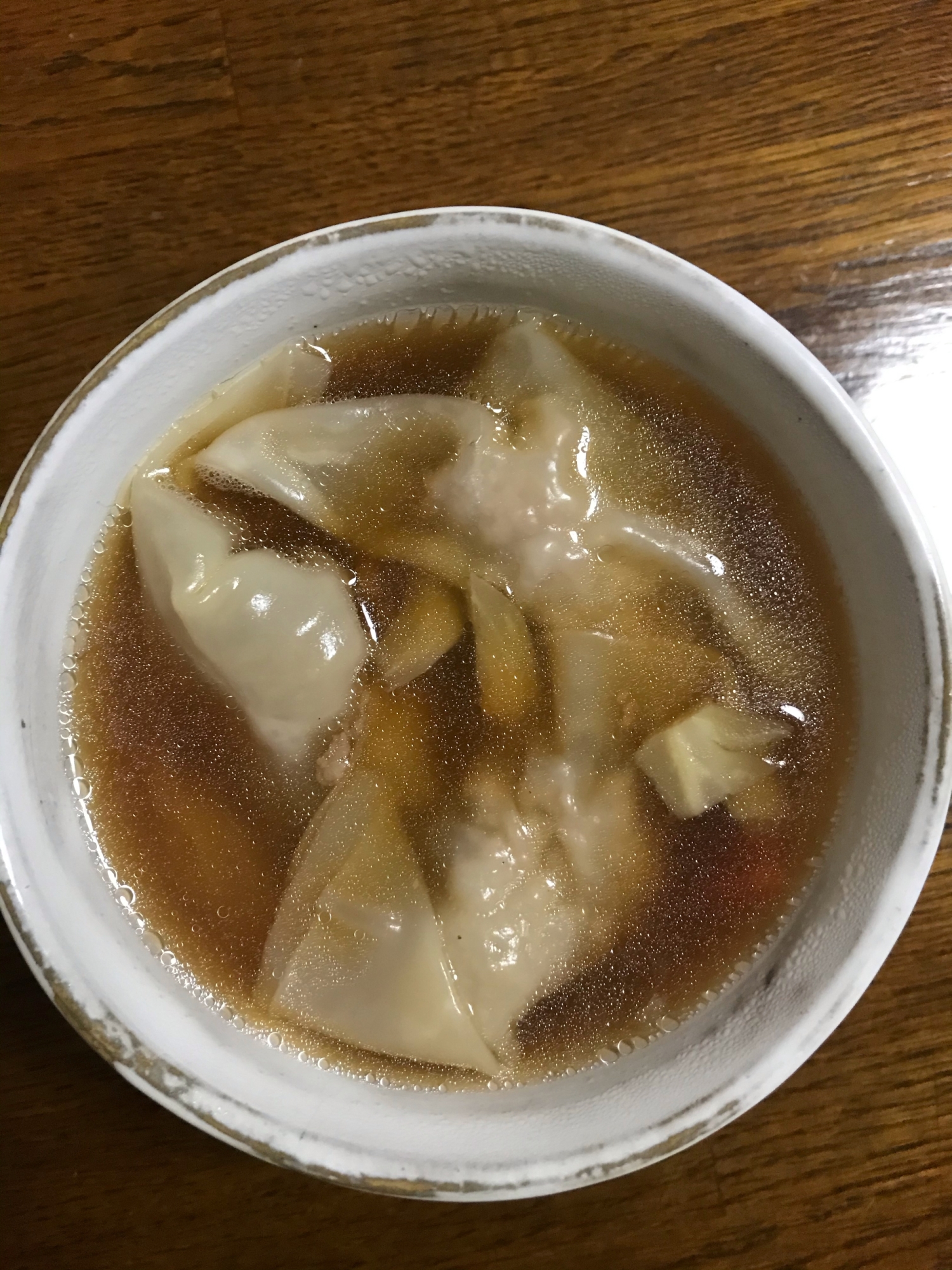 中華風ワンタンスープ