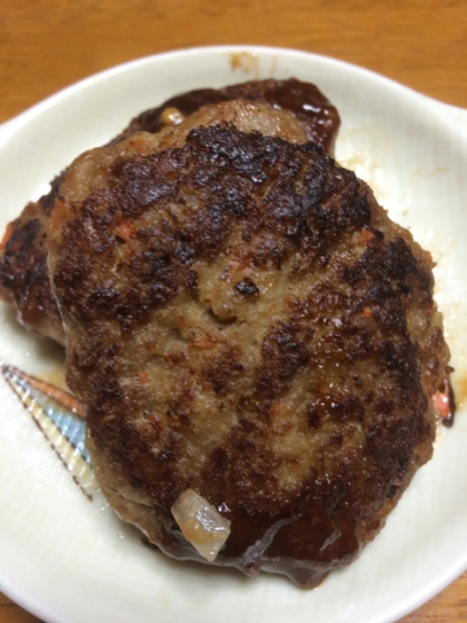 人参、玉ねぎを加えました。
焼肉のタレが、隠し味で美味しかったです。