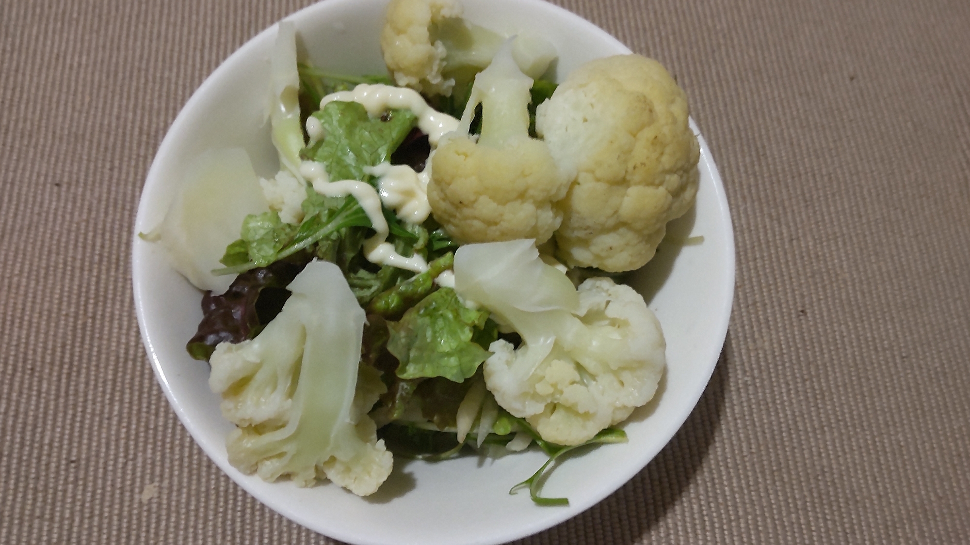 カリフラワーサラダ