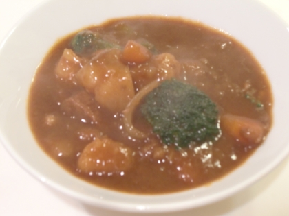 圧力鍋で柔らか☆牛すね肉のビーフシチュー