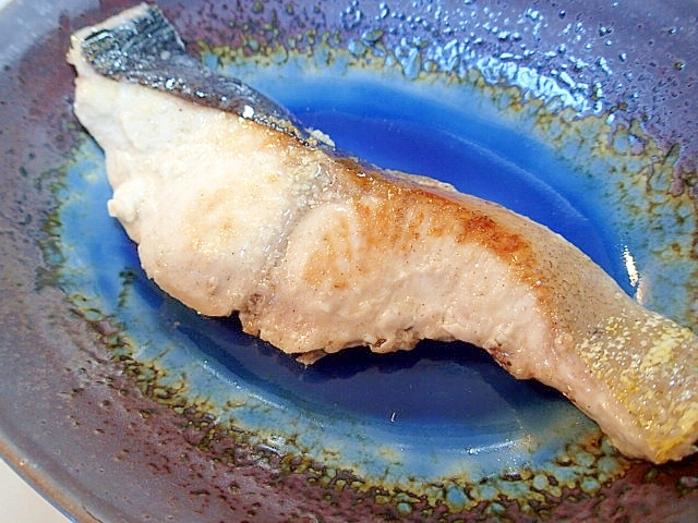 シイラのにんにくバターソテー レシピ 作り方 By ぷ みぃまま 楽天レシピ シイラのにんにくバターソテー レシピ 作り方 By ぷ みぃまま 楽天レシピ