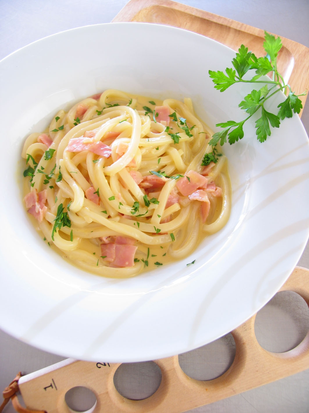 うどんカルボナーラ