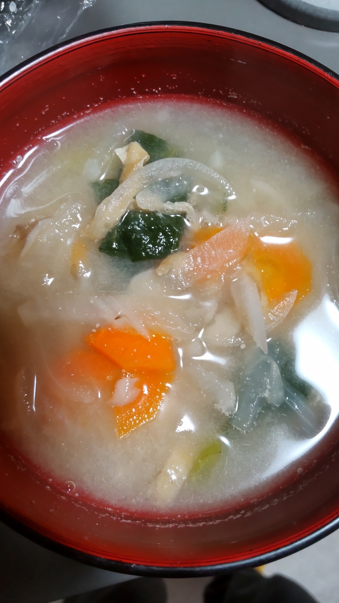 大根とにんじん小松菜の味噌汁